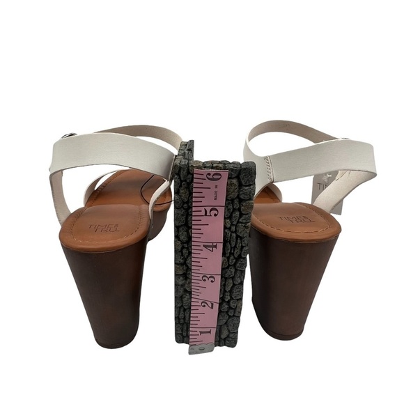 Time And Tru White Memory Foam Platform Block Heel Sandals Size 11 Women’s - Picture 7 of 9